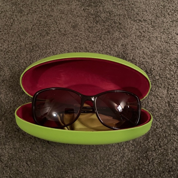 Koali Accessories - Great condition sunglasses!
